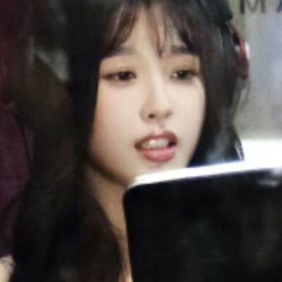 漂亮的让我脸红的可爱女人