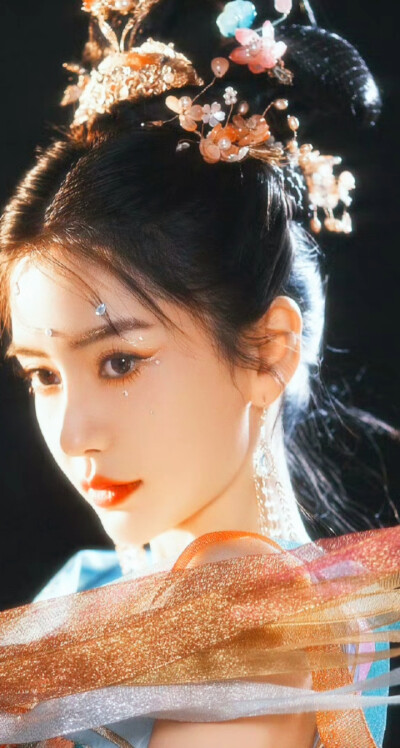 杨颖