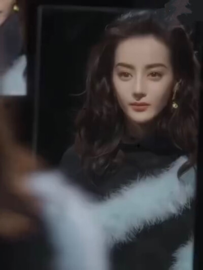 迪丽热巴·迪力木拉提