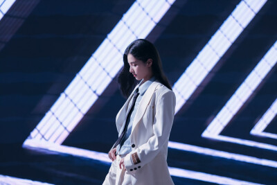 张婧仪