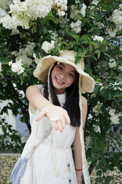 祈尔繁芜胜长春