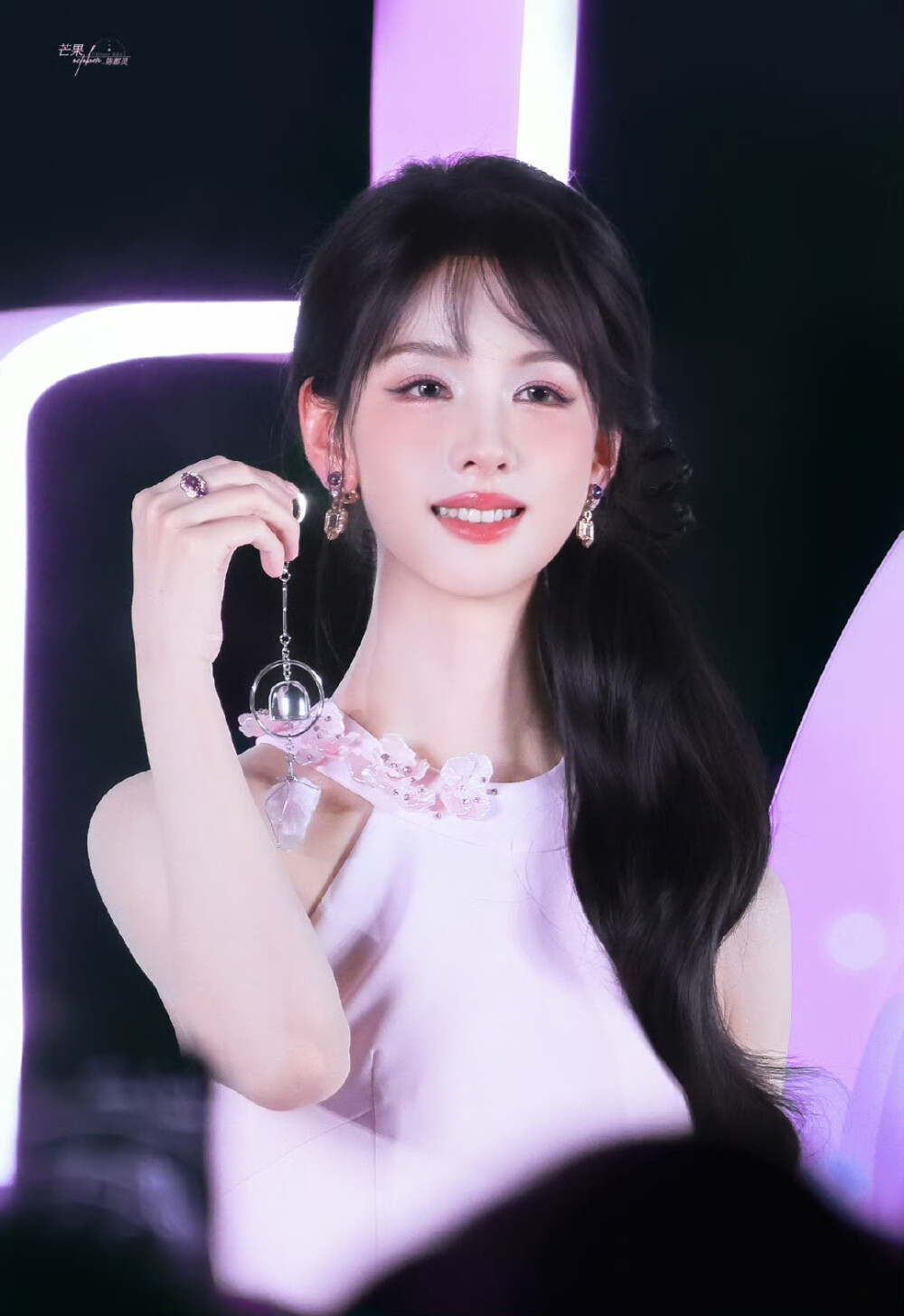cr.芒果October_陈都灵