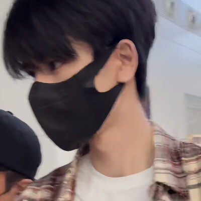 口罩男