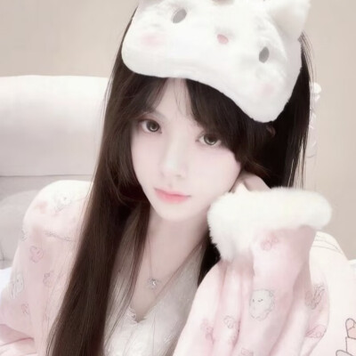 左妔