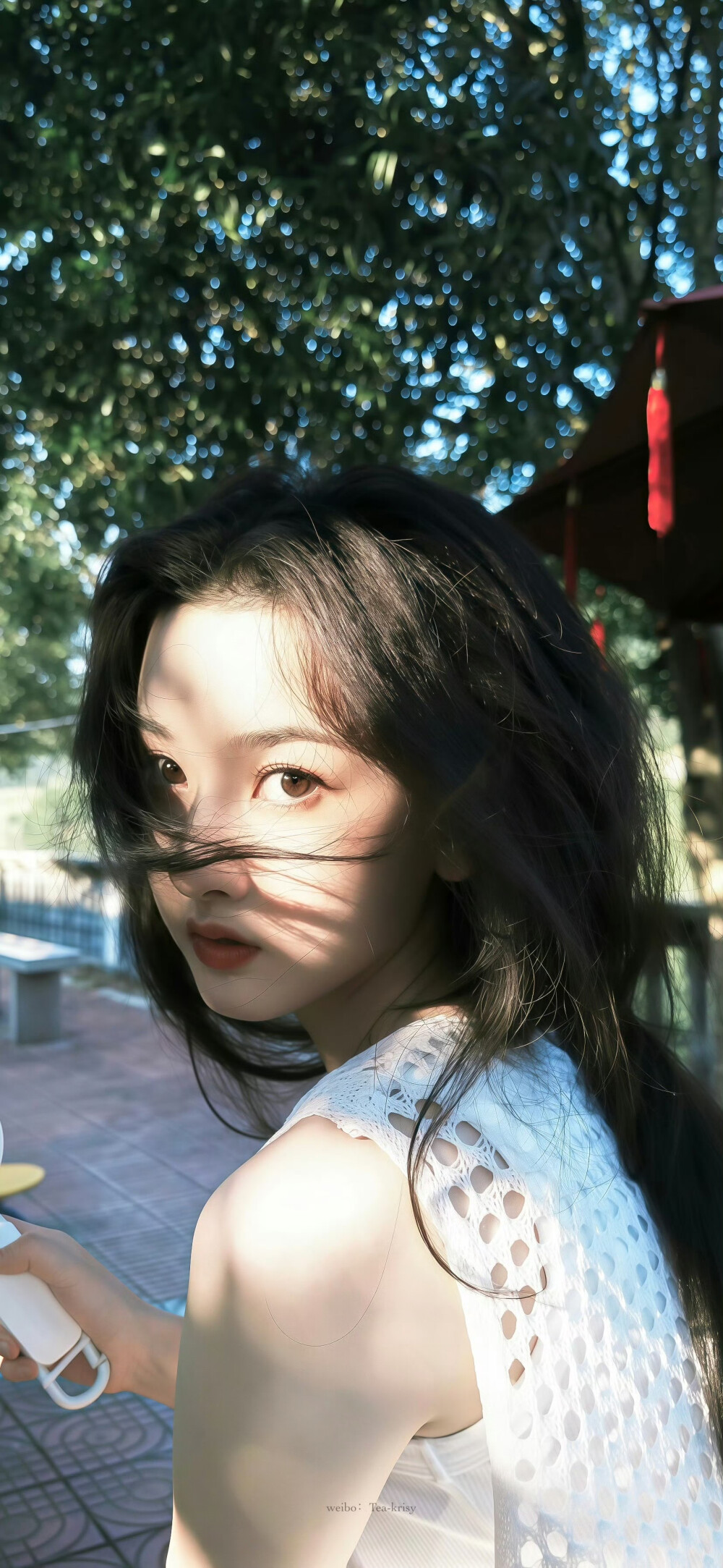 宋祖儿
#宋祖儿隔空投宋# ​​​