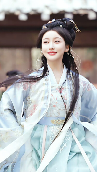 姜贞羽