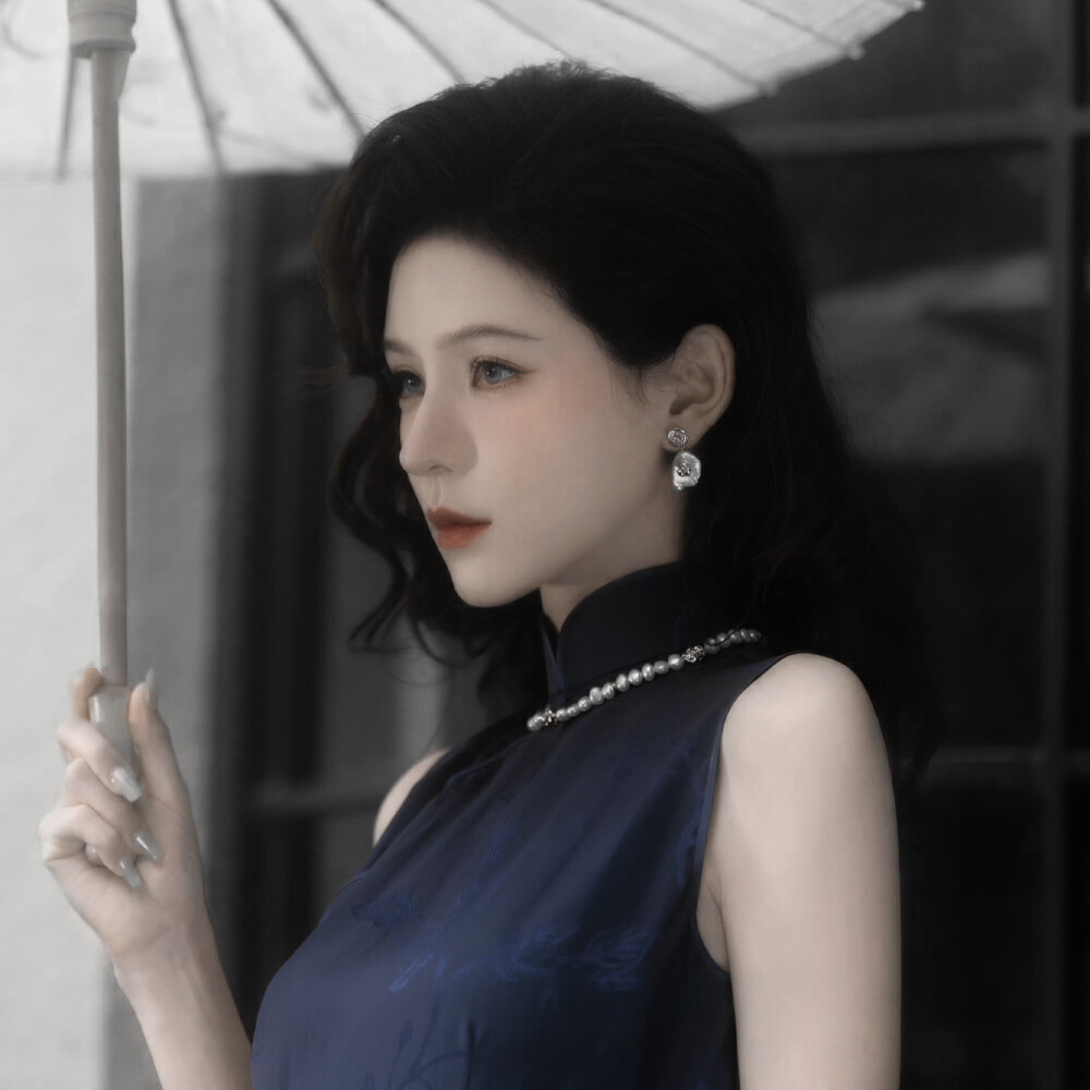 文文这厢有礼了