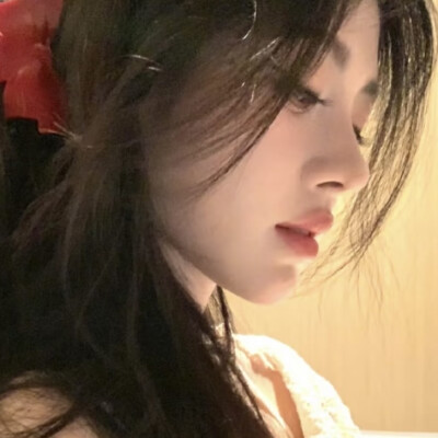 鞠婧祎