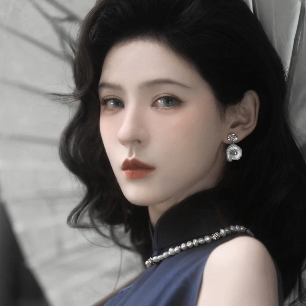 文文这厢有礼了