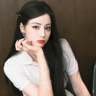 迪丽热巴