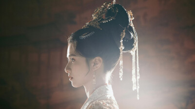 张婧仪