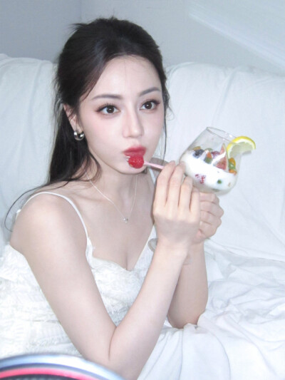 迪丽热巴