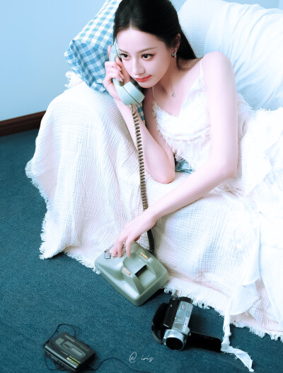 迪丽热巴壁纸