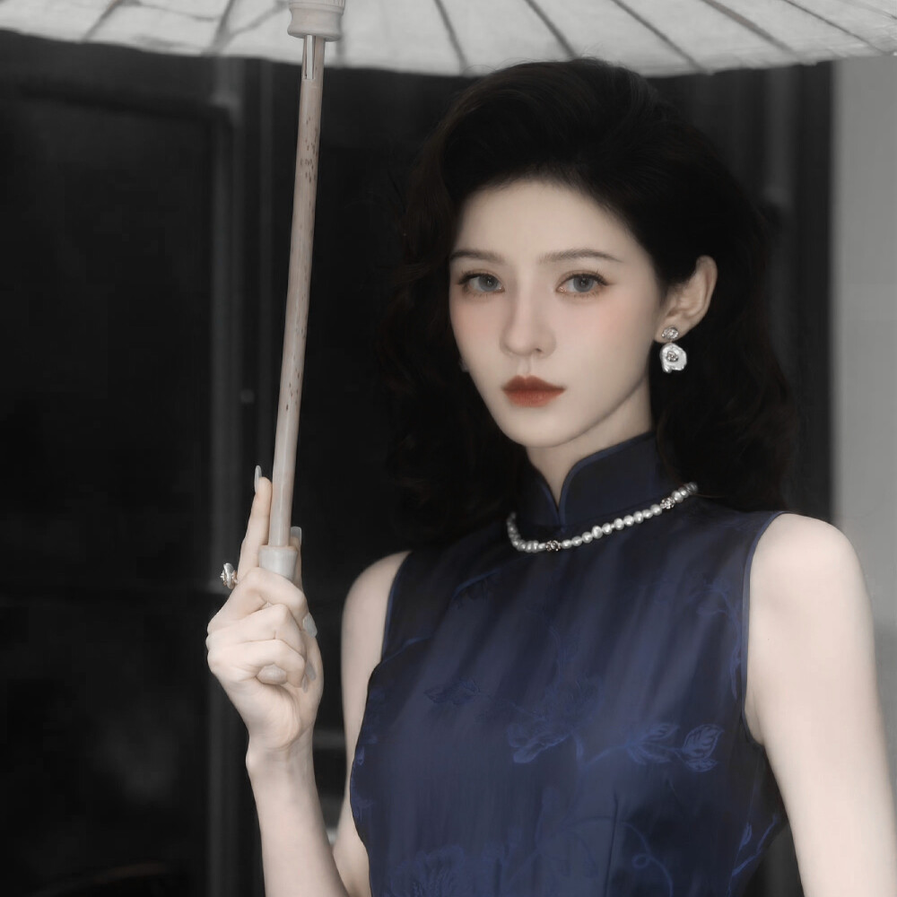 文文这厢有礼了