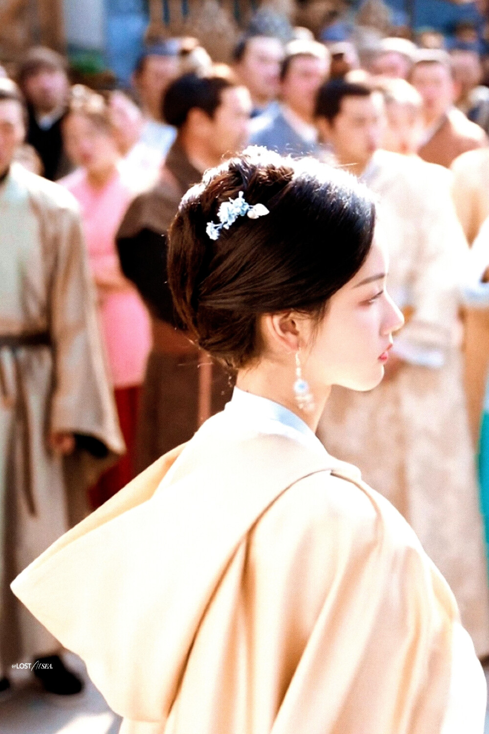 陈都灵 冯衡
cr：Lostatsea_