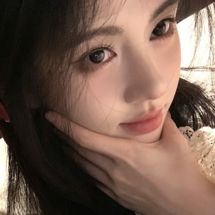 鞠婧祎