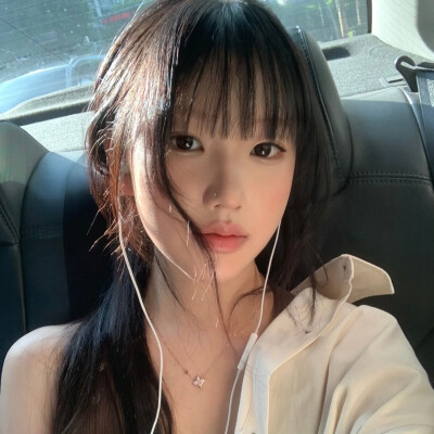 女头