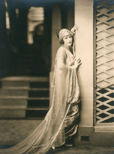 Constance Talmadge 