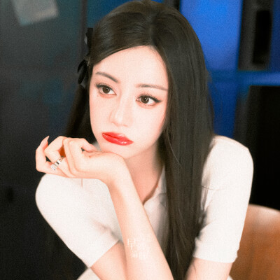 迪丽热巴