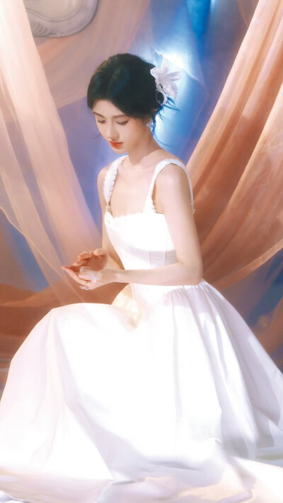 鞠婧祎