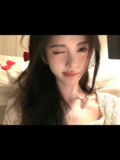 鞠婧祎头像壁纸