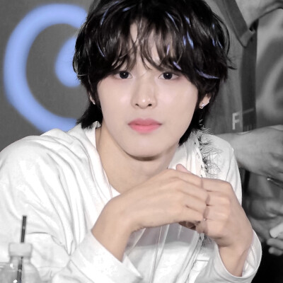 거을 잘하다 : 頌辞 - Le chant des Ciales、“Tyndall”