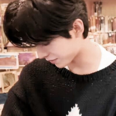 如果有特别粘你的小猫 那一定是我变的