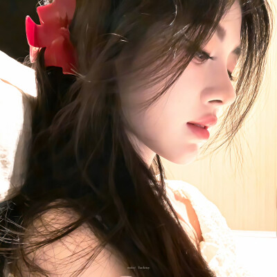 鞠婧祎