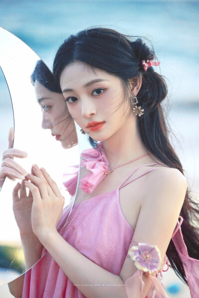 周洁琼