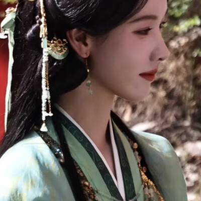 美神降临