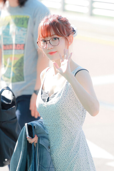 宫胁咲良