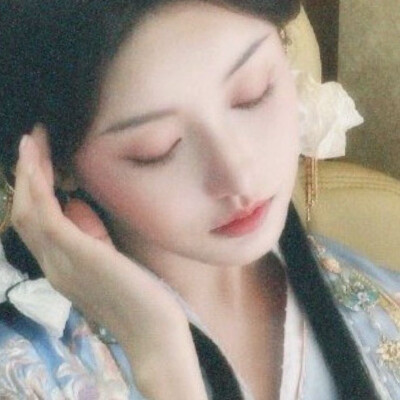 娉婷请和我刷hyq