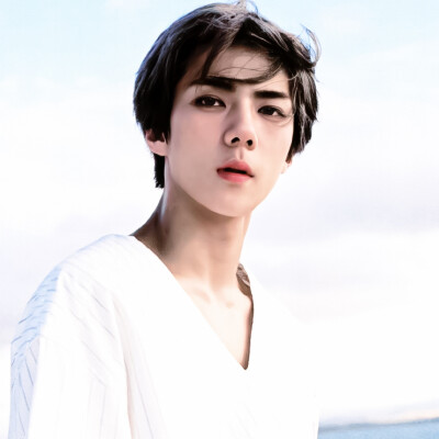 ： 睡不著的凌晨 我也總在想我們還有沒有機會
