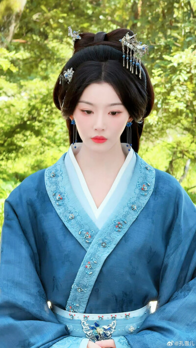 孔雪儿