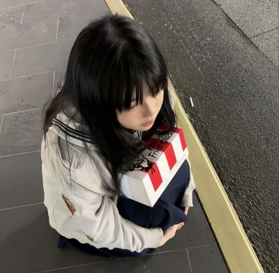总有一天我们会幸福到不再想起对方