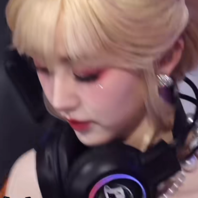 我的电竞女友