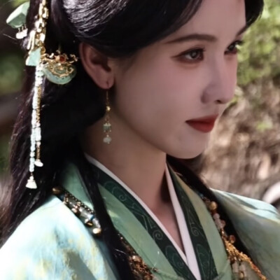 美神降临