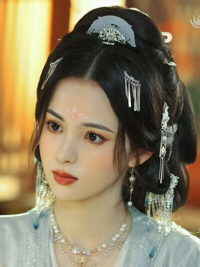 半醒浮生 殷筝 黄日莹