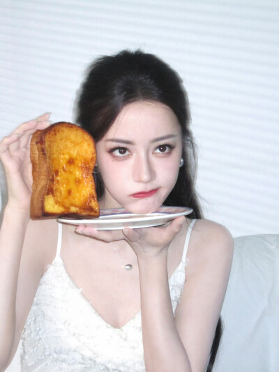 迪丽热巴
