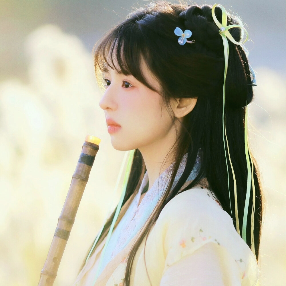 訸颂给的，这个我已经发了12个小时也发不出去(‎.‎)只等重新发一遍