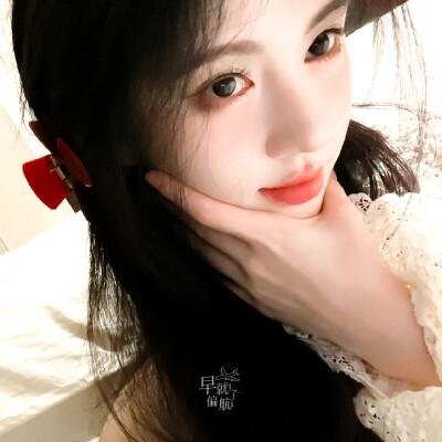 鞠婧祎