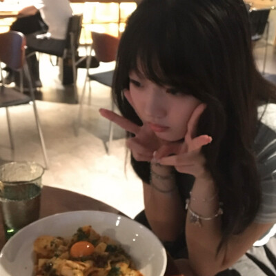 一起看愚蠢的晚霞吧