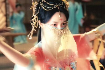 周也/禾晏
#锦月如歌# ​​​