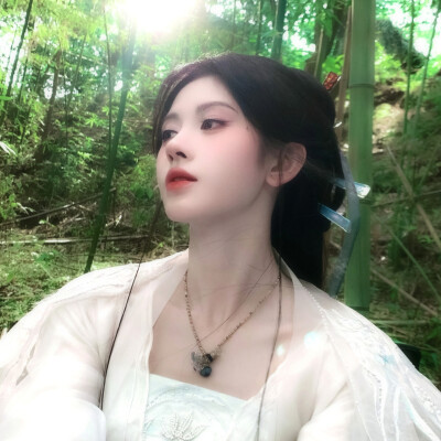 ：婧祎. # Kiku - 0.2s 키쿠 * きく