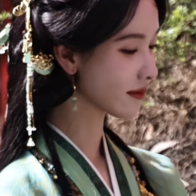 美神降临