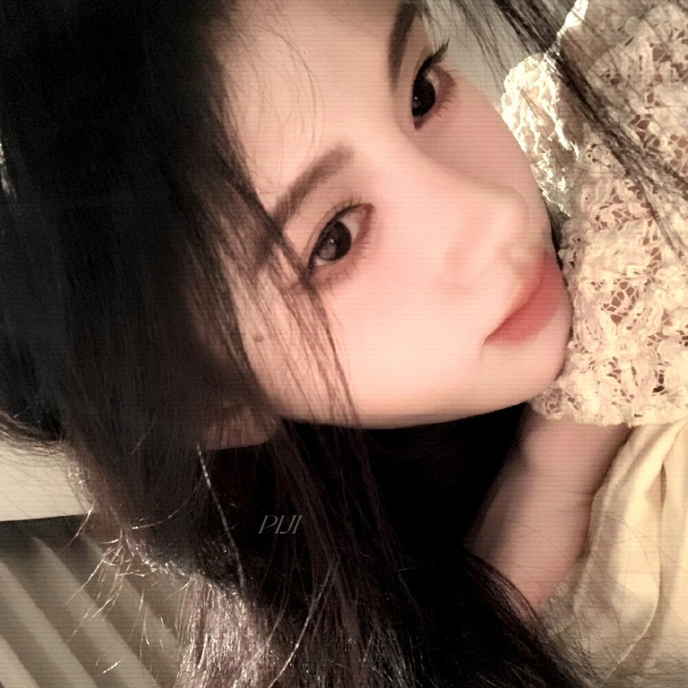 那些伤害就像增生的疤痕 看似痊愈 实则遇到潮湿阴雨天 还是会痛的