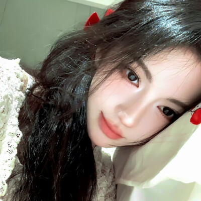 鞠婧祎