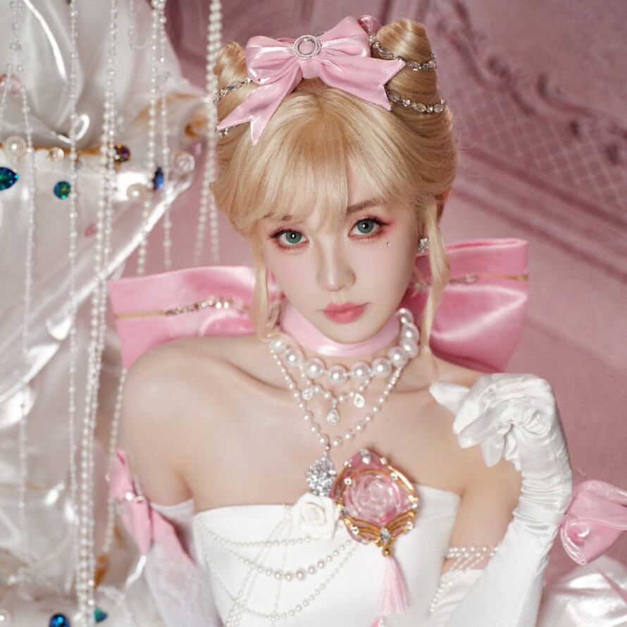 田曦薇套图可二改
简介【不要收藏多图 会删】