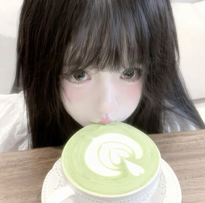 ovo是微笑
o_o是警告！
owo是小猫猫 喵喵喵
o.o是问号
oio是祈祷
oAo是我不微笑你别和我闹！！！