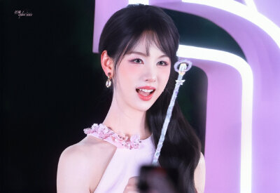 陈都灵